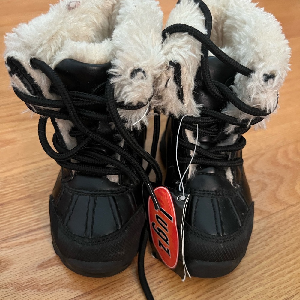 Lugz Black and White Fur-Lined Boots